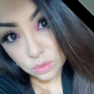 Meet your Posher, Lala